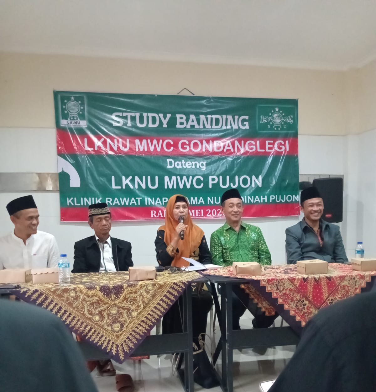 Hj. Choirul Umah Dukung LKNU Gondanglegi Dirikan Klinik NU Usai Kunjungi Klinik Rawat Inap Madinah Pujon