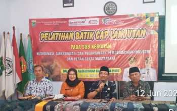 Ketua Fraksi PKB DPRD Kabupaten Malang Gelar Pelatihan Batik Cap Lanjutan untuk Pemberdayaan Industri Lokal